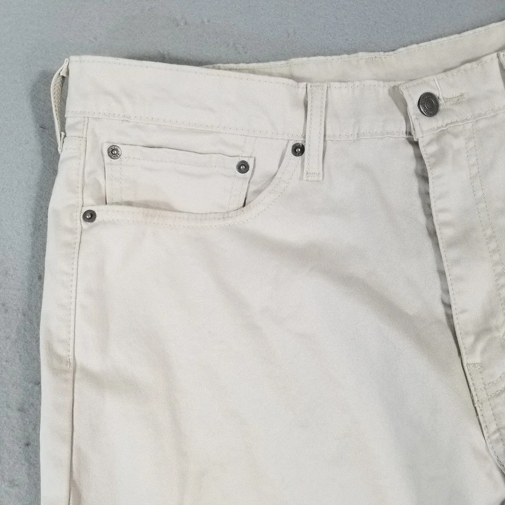 Levis 541 Jeans Mens 36x27 Beige Athletic Fit Stretch Denim Pants Casual 13B1